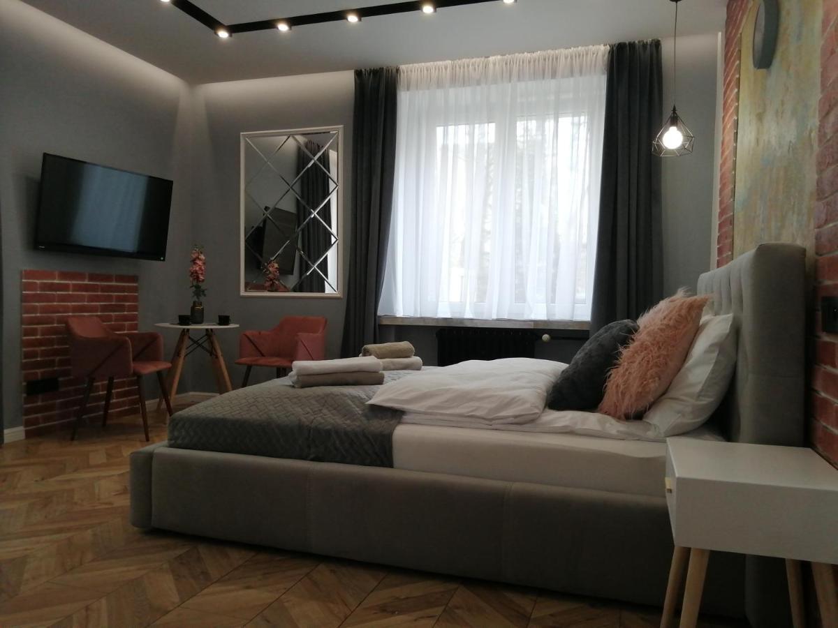 Apartament Lucy - Scisle Centrum Czestochowy Częstochowa Exteriör bild