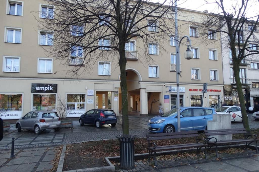 Apartament Lucy - Scisle Centrum Czestochowy Częstochowa Exteriör bild